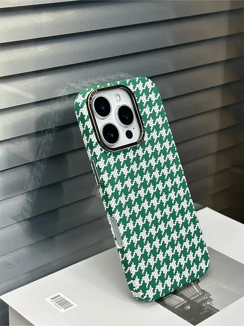 İPHONE 13-14 UYUMLU KAZAYAĞI DESENLİ KILIF
