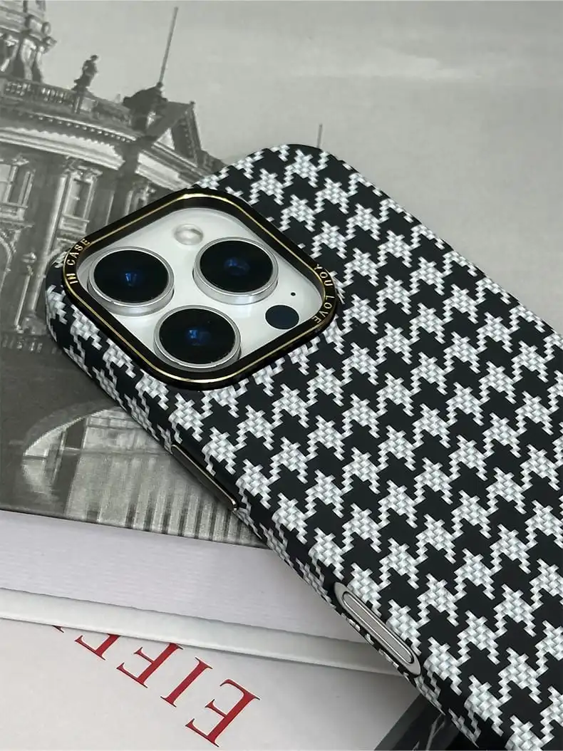İPHONE 13 PRO MAX UYUMLU KAZAYAĞI DESENLİ KILIF